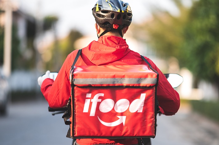 iFood pretende atrair 10.000 entregadores por meio de moto elétrica